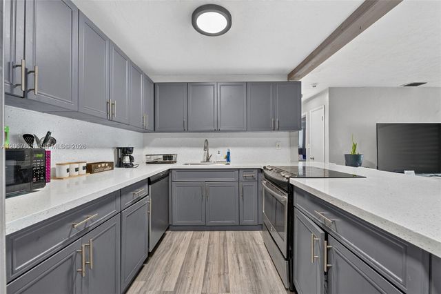 6919 SW 22nd Court, Miramar, FL 33023