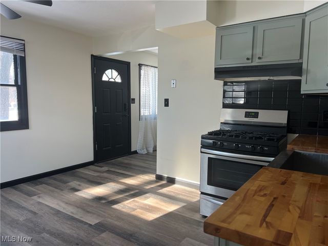 1585 Norledge Road, Akron, OH 44305