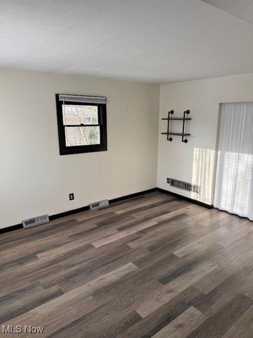 1585 Norledge Road, Akron, OH 44305