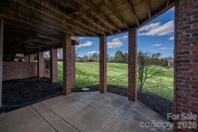 1048 Spyglass Lane, Waxhaw, NC 28173
