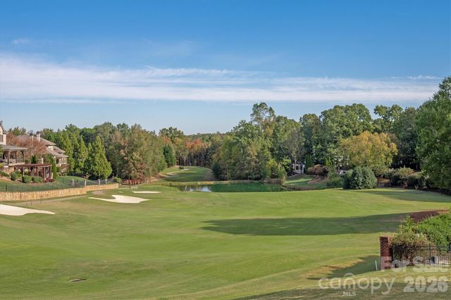 1048 Spyglass Lane, Waxhaw, NC 28173