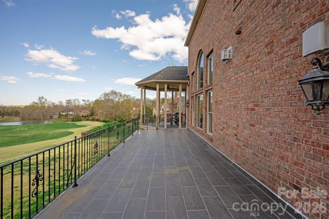 1048 Spyglass Lane, Waxhaw, NC 28173