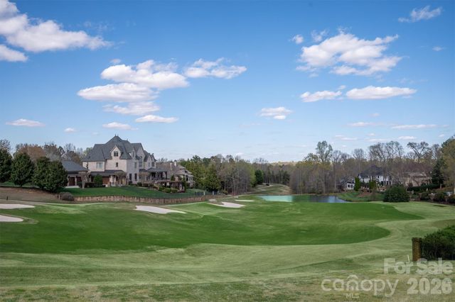 1048 Spyglass Lane, Waxhaw, NC 28173