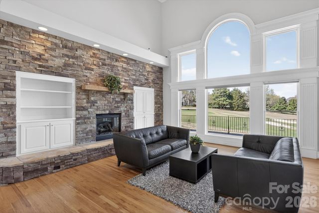 1048 Spyglass Lane, Waxhaw, NC 28173