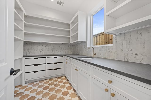 8730 Rexford Drive, Dallas, TX 75209