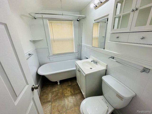 8150 Burnette Street, Detroit, MI 48204