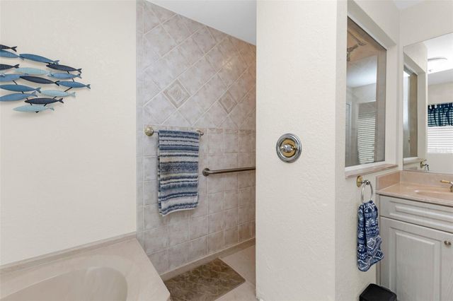 138 COLONIAL STREET SW, Port Charlotte, FL 33952