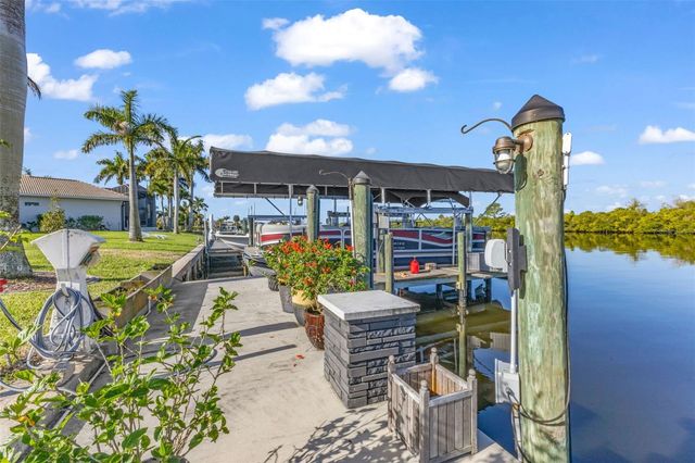 138 COLONIAL STREET SW, Port Charlotte, FL 33952