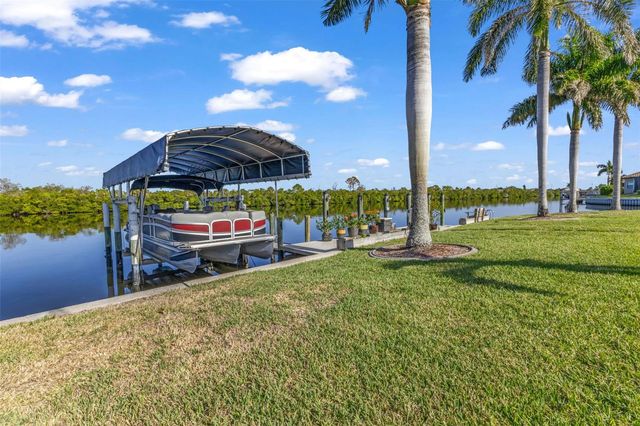 138 COLONIAL STREET SW, Port Charlotte, FL 33952