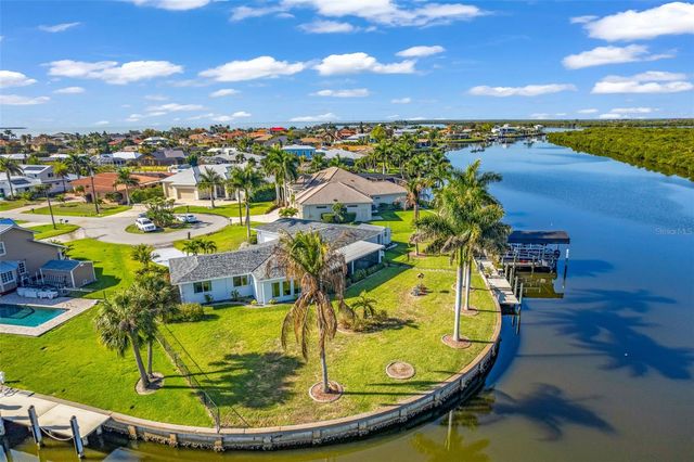 138 COLONIAL STREET SW, Port Charlotte, FL 33952