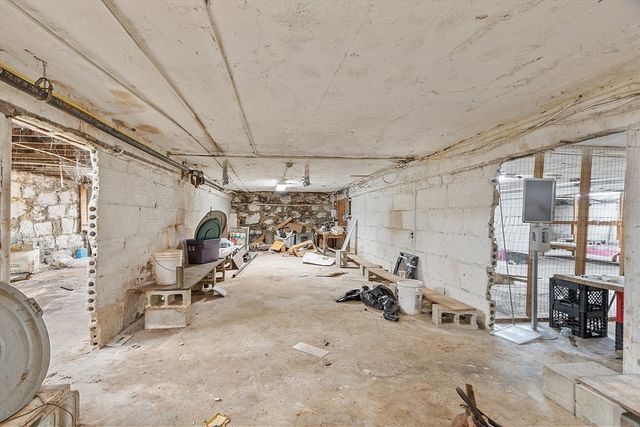 258-270 K Street, Boston, MA 02127