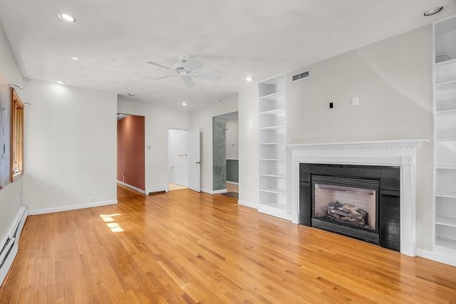 258-270 K Street, Boston, MA 02127