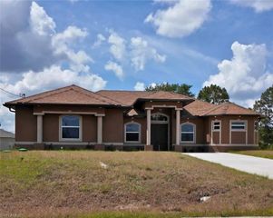 3707 13th ST W, Lehigh Acres, FL 33971