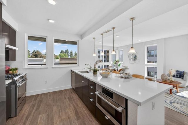 3768 Capitol 400B, Fremont, CA 94538