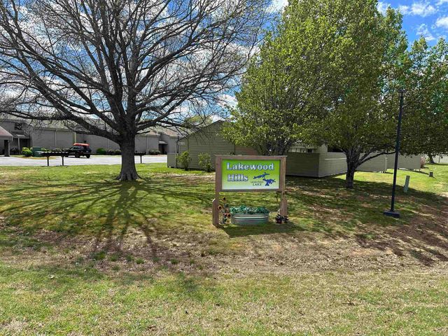 135 Hillview Dr Apt 115, Fairfield Bay, AR 72088