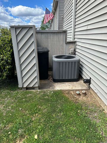 135 Hillview Dr Apt 115, Fairfield Bay, AR 72088