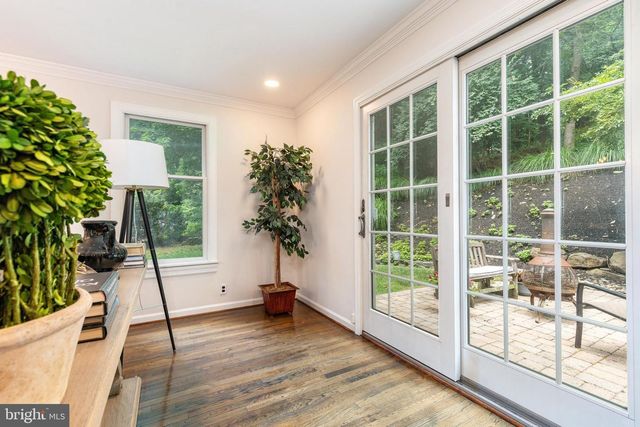2047 STONE RIDGE LN, Villanova, PA 19085