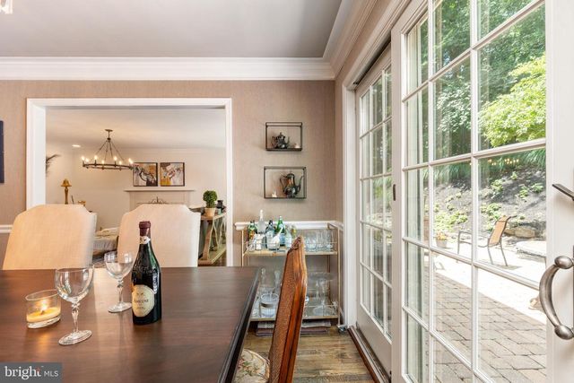 2047 STONE RIDGE LN, Villanova, PA 19085