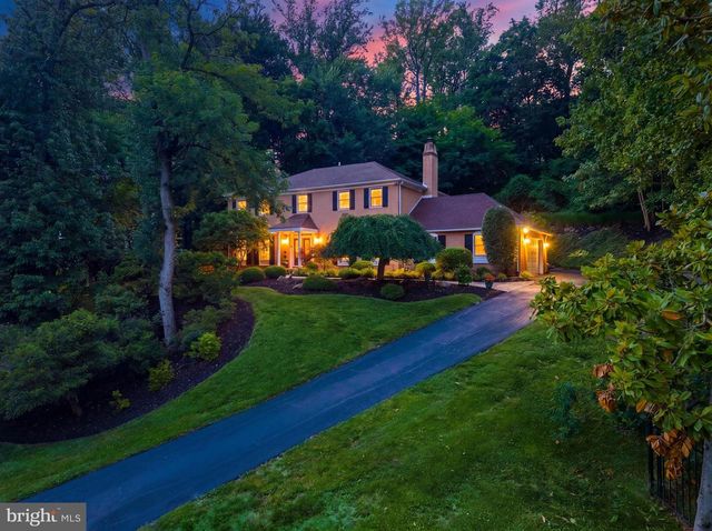 2047 STONE RIDGE LN, Villanova, PA 19085