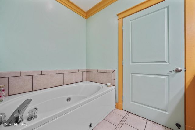 3104 Orlando St, Knoxville, TN 37917