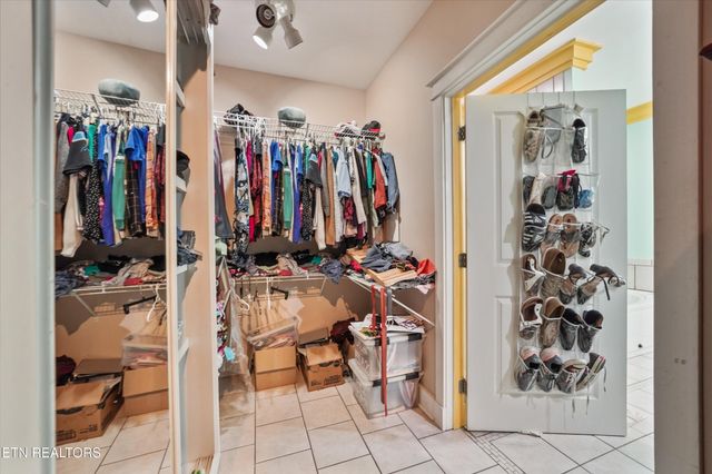 3104 Orlando St, Knoxville, TN 37917