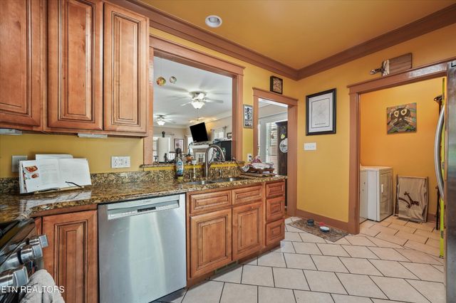 3104 Orlando St, Knoxville, TN 37917