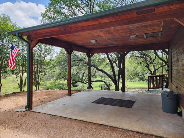 601 Echo DR, Spicewood, TX 78669