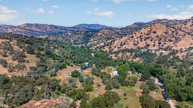 36209 Sand Creek Road, Yokuts Valley, CA 93675