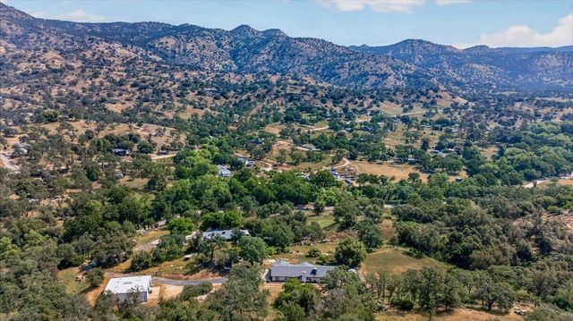 36209 Sand Creek Road, Yokuts Valley, CA 93675