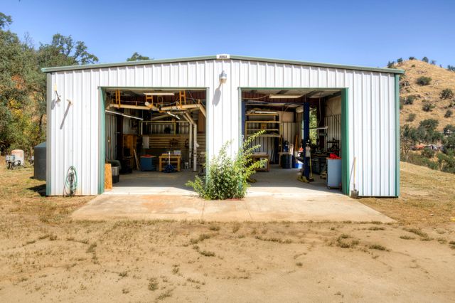 36209 Sand Creek Road, Yokuts Valley, CA 93675