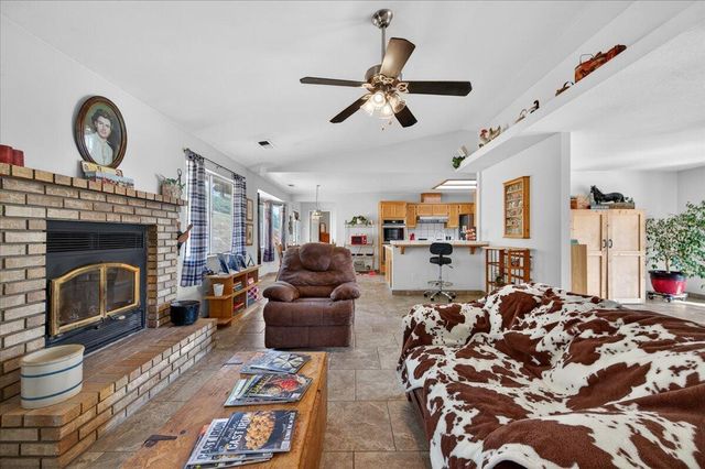 36209 Sand Creek Road, Yokuts Valley, CA 93675