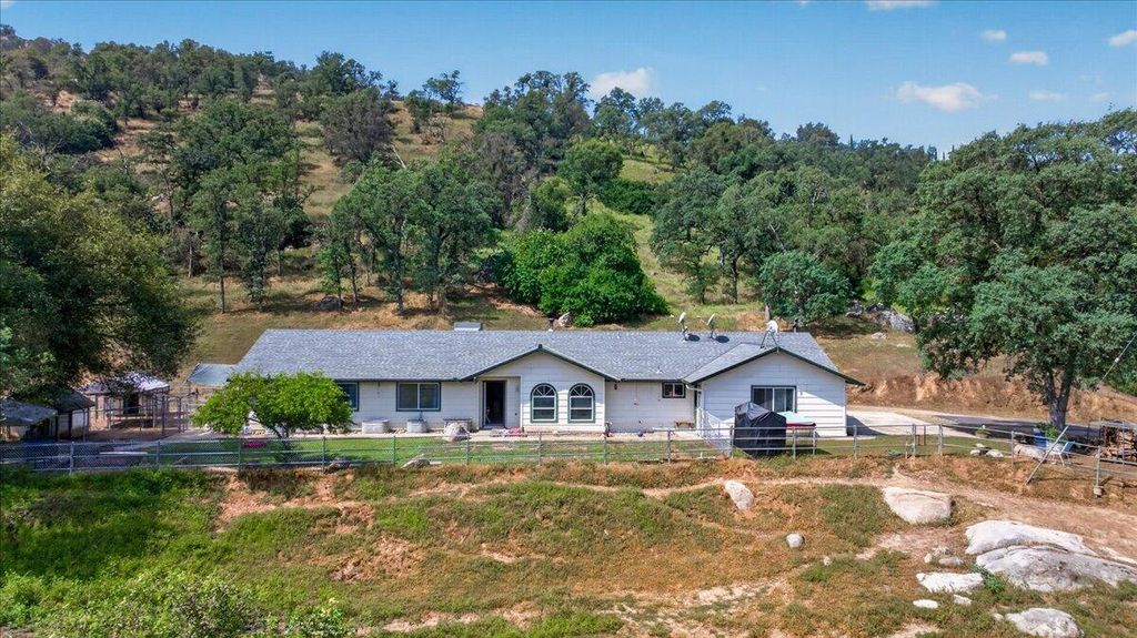 36209 Sand Creek Road, Yokuts Valley, CA 93675
