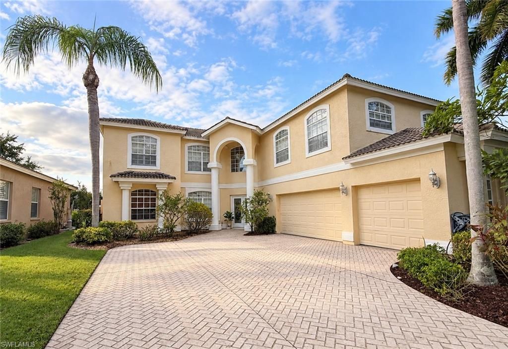 2356 Heritage Greens DR, NAPLES, FL 34119 — exterior