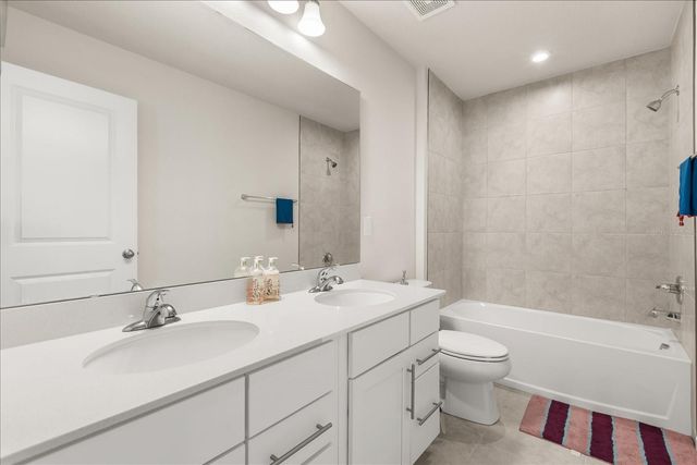 2431 TUDOR ROSE DRIVE, Sanford, FL 32773