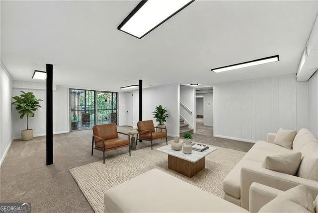 201 simon Terrace, Atlanta, GA 30318