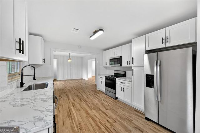 201 simon Terrace, Atlanta, GA 30318