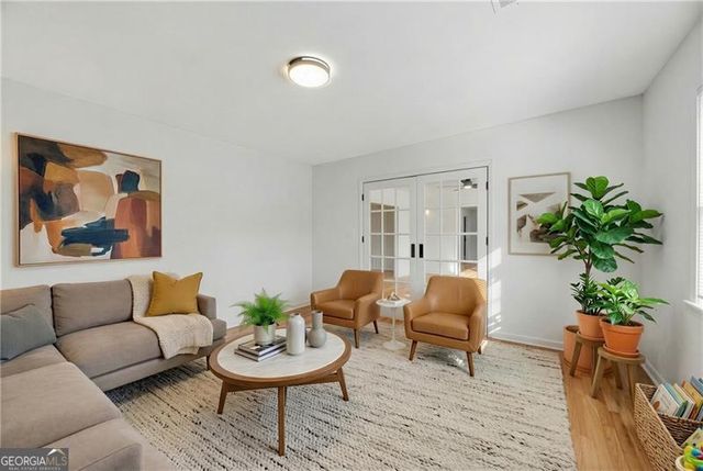 201 simon Terrace, Atlanta, GA 30318