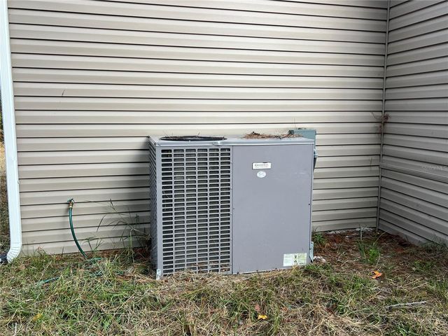 44645 TWILIGHT TRAIL, Deland, FL 32720