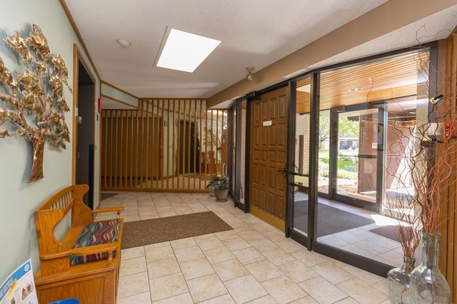 111 Imperial Drive W 101, West Saint Paul, MN 55118