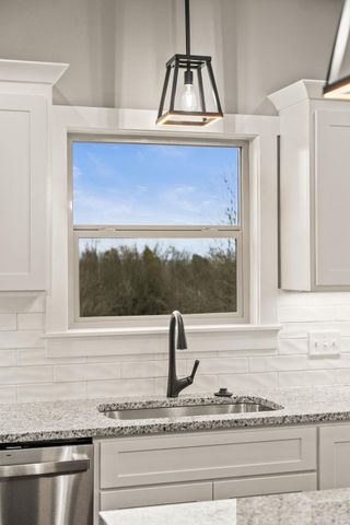 61 Summer Sky Drive, Greenbrier, AR 72058