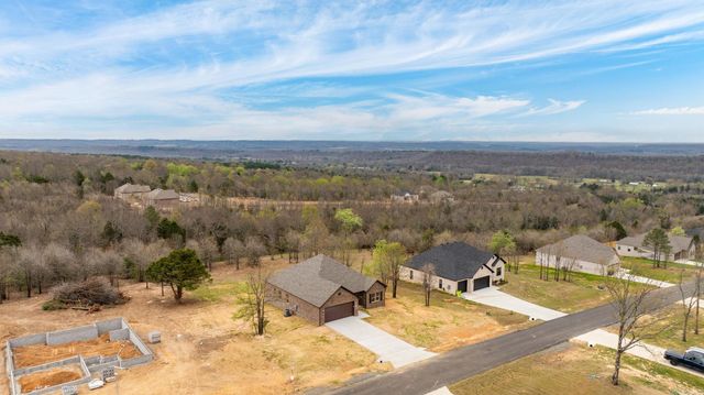 61 Summer Sky Drive, Greenbrier, AR 72058