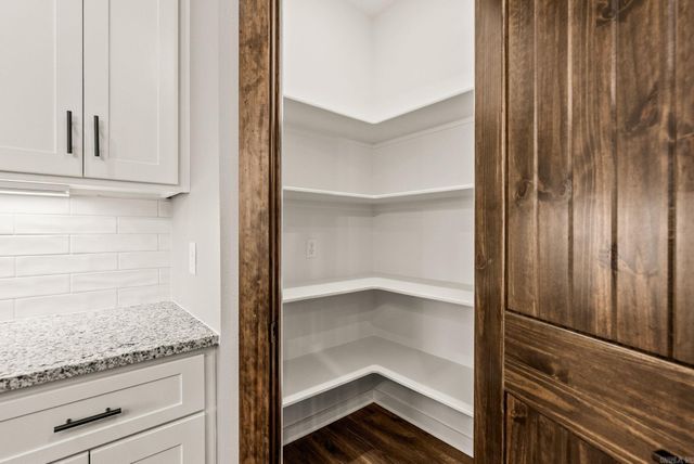 61 Summer Sky Drive, Greenbrier, AR 72058