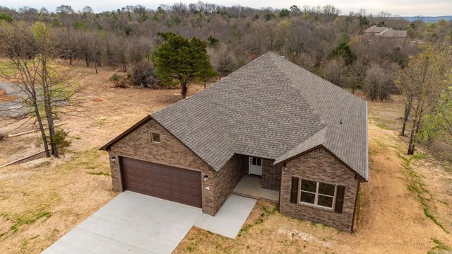 61 Summer Sky Drive, Greenbrier, AR 72058