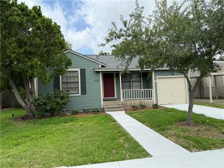 3129 Austin St, Corpus Christi, TX 78404
