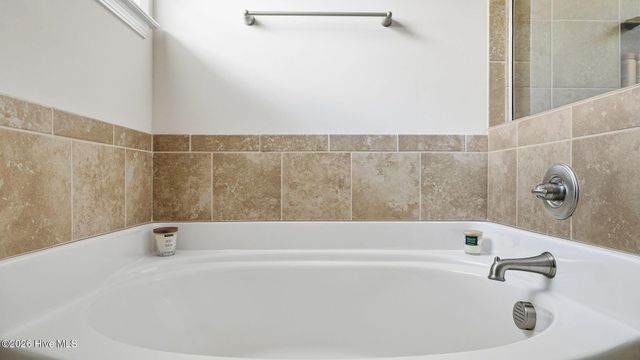 760 Legacy Lakes Way, Aberdeen, NC 28315