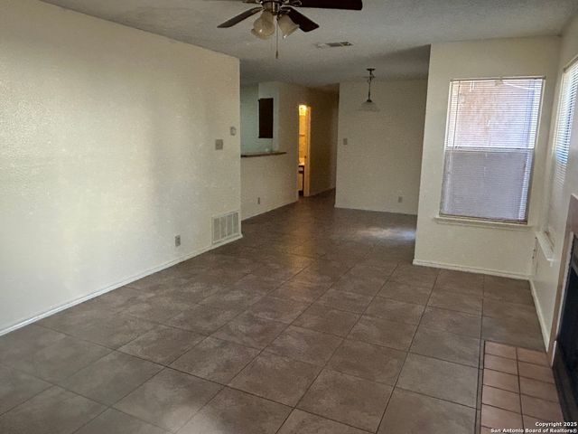 7231 Coral Springs, San Antonio, TX 78250
