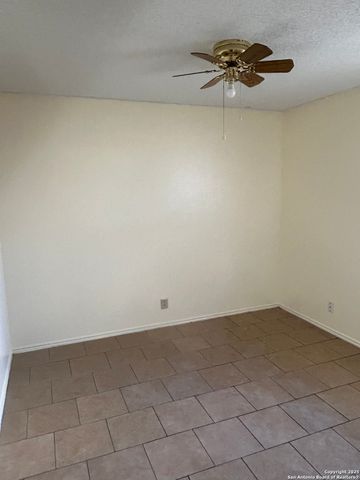 7231 Coral Springs, San Antonio, TX 78250