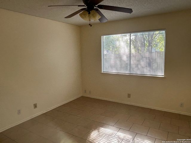 7231 Coral Springs, San Antonio, TX 78250