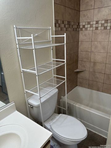 7231 Coral Springs, San Antonio, TX 78250