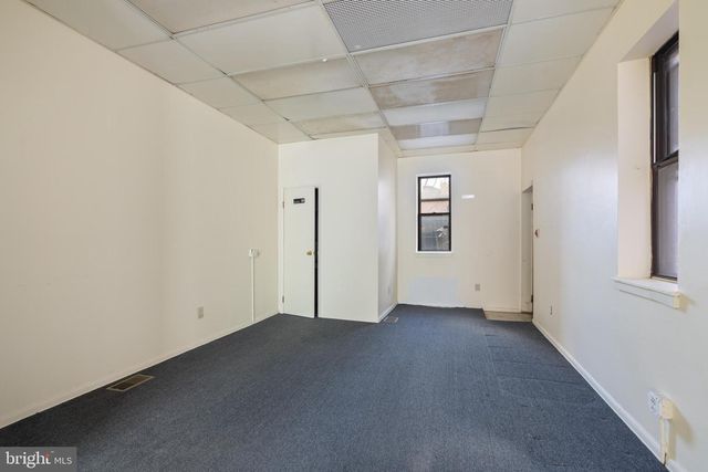 709 E PASSYUNK AVE, Philadelphia, PA 19147